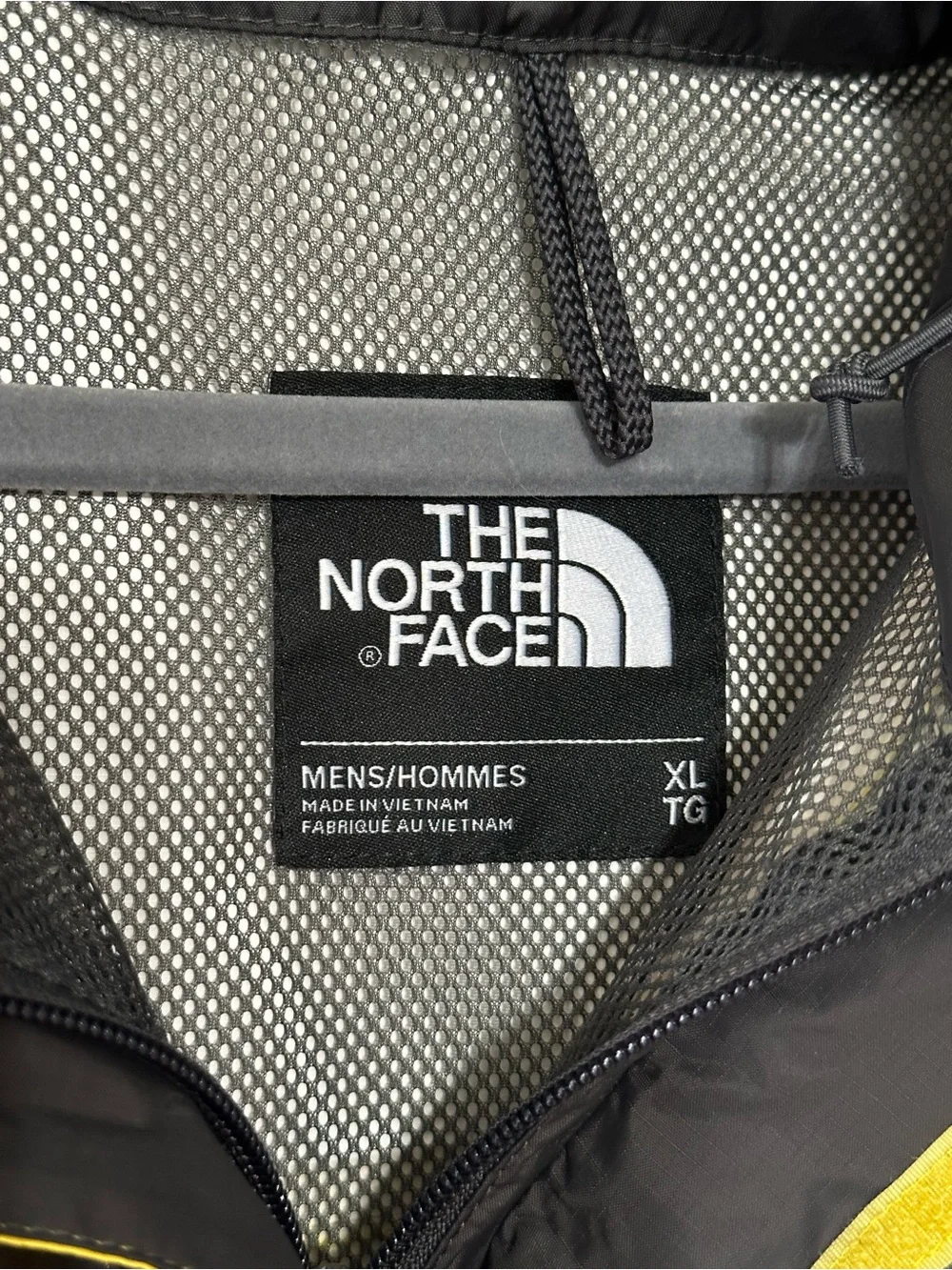 The North Face DryVent Rain Jacket Men's Size X-Large Yellow Black Color Block